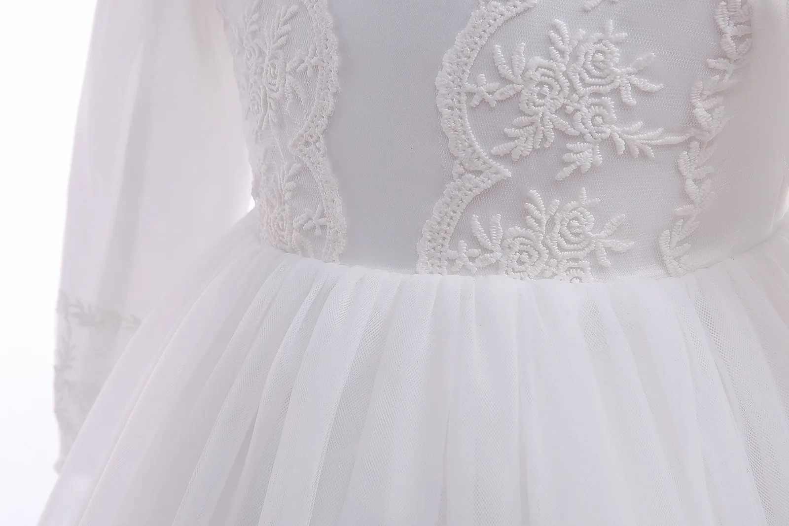 Baby Girl Dress White Embroide - Baby Clothing Yarn 评论和价格